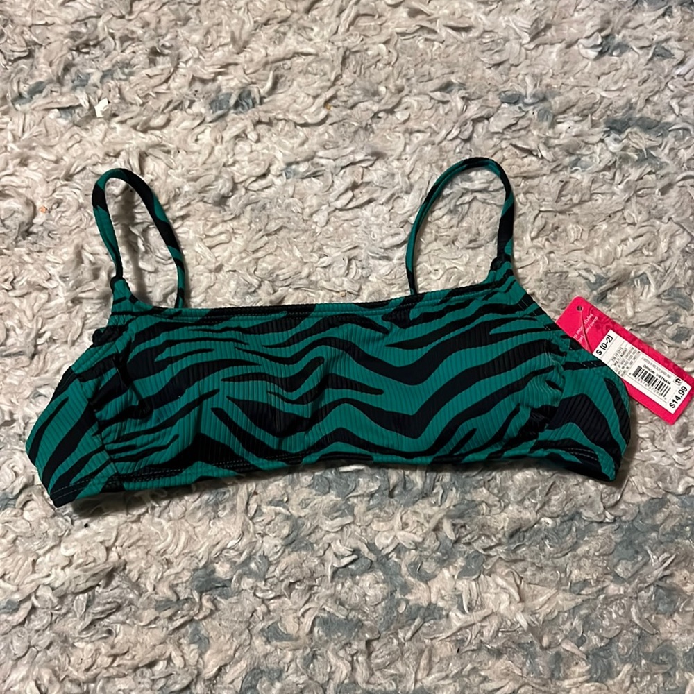 Swimming suit top